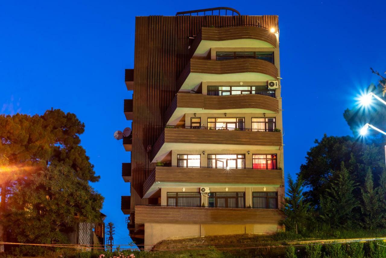 Tonusi Luxe Hotel In The Historic City Center Tbilisi Esterno foto